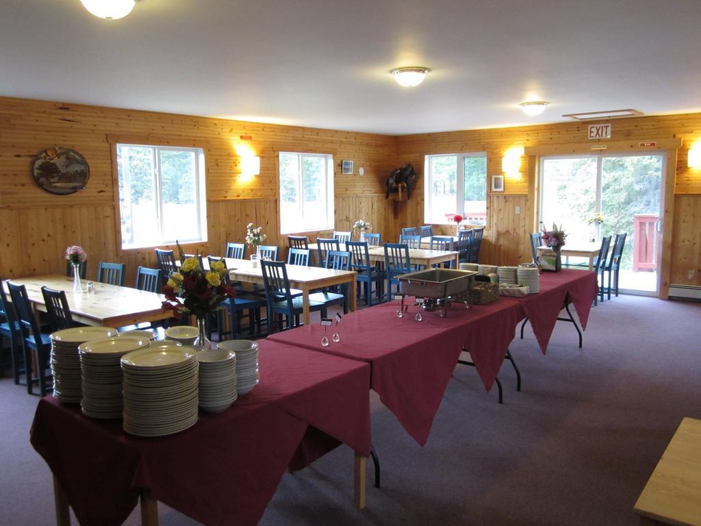 Spirit Lake Lodge Whitehorse Eksteriør billede