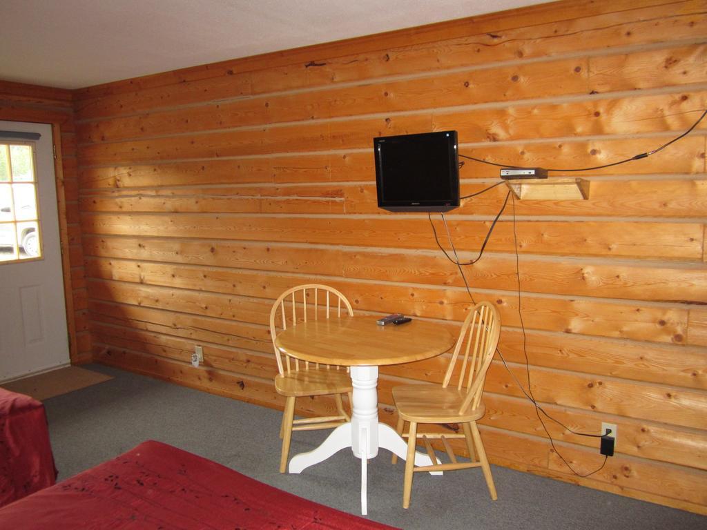 Spirit Lake Lodge Whitehorse Værelse billede