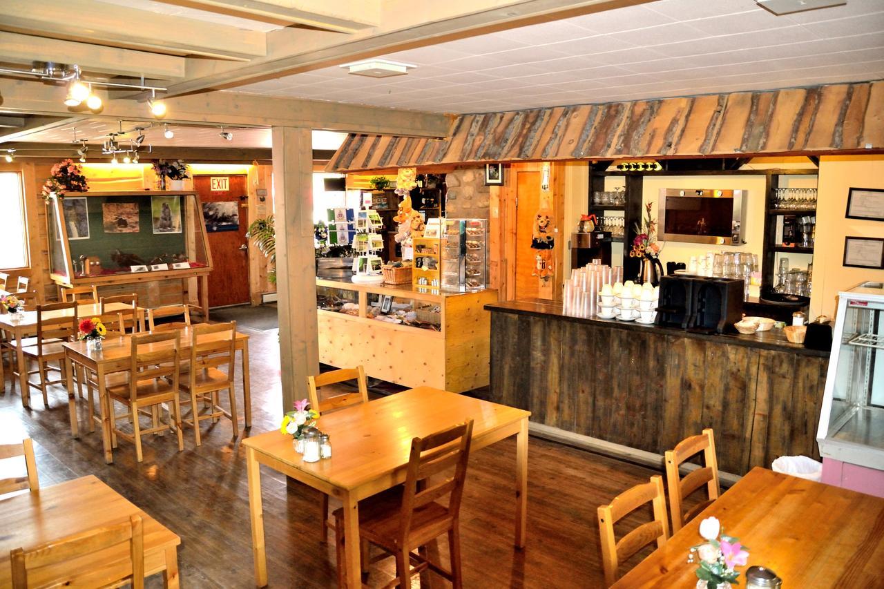 Spirit Lake Lodge Whitehorse Eksteriør billede